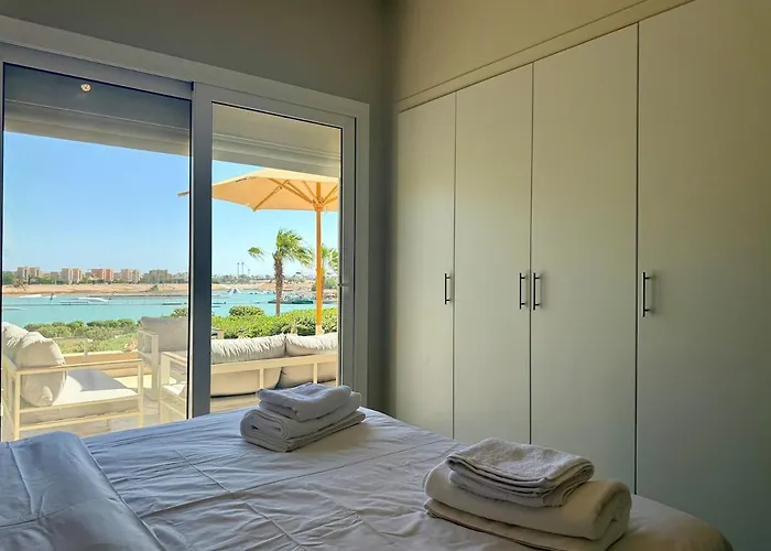 Scenic 2br Ground Floor - Free Pool& Lagoon Access In Elgouna * Hurghada